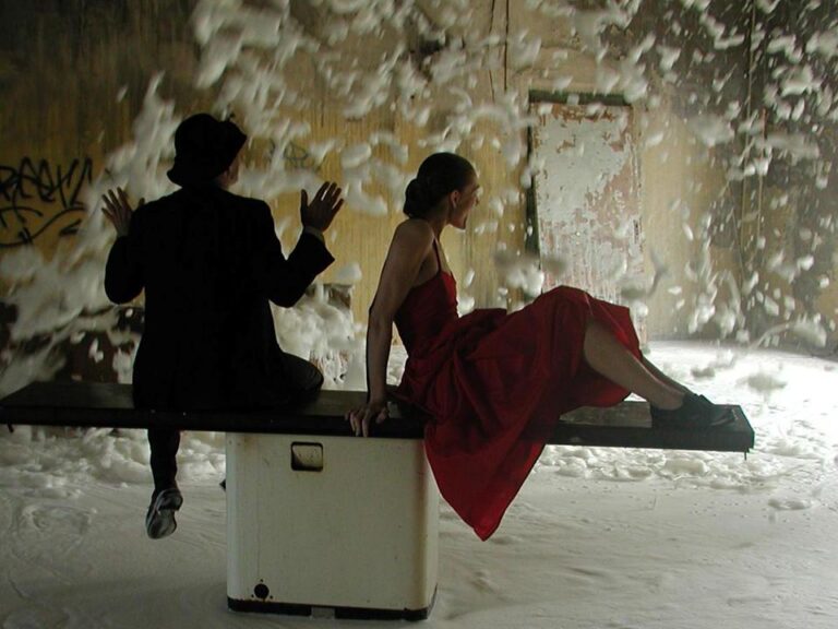 Rene Nõmmik ja Tiina Ollesk tantsufilmis "Blackred"