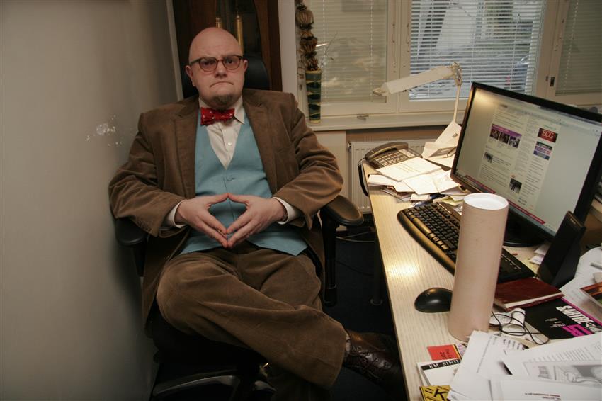 Karl Martin Sinijärv: Bilbo sõitis Oblomovile raja ette