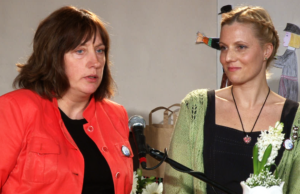 2013. aasta Keeleteo laureaadid Reili Argus ja Cattre Hein. Foto: HTM