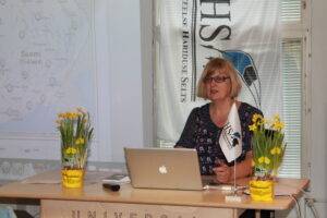 Helja Kirber tutvustamas eTwinningu projekti