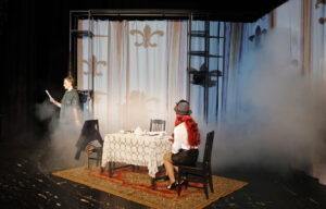 Kõik on valmis! Kell 7 õhtul algas etendus. Fotod: Madis Sinivee