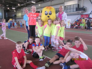 Tibutarelaste maskott Tibu on väikestele sportlastele suureks toeks. Foto: Kaire Taberland