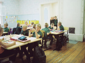 Euroopa majanduspiirkonna mõisakoolide programmi toel arendatakse Ruila mõisast kohalik haridus-, kultuuri-, koolitus- ja turismikeskus. Eelkõige on aga tegu hubase ja sõbraliku maakooliga. Foto: Katrina Tang