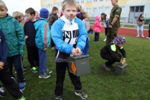 Noor sportlane võis endale tellida ka näomaalingu.