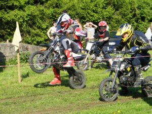 Motosport on au sees. 