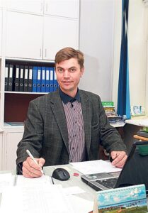 Sirp2016_07_0003__art_r1