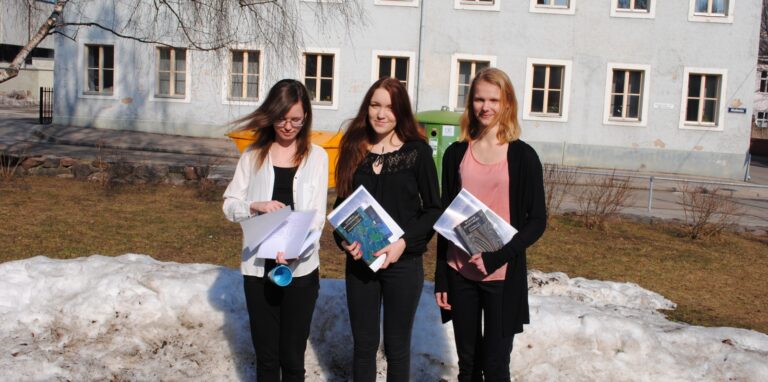 Maris Sala, Helo Liis Soodla ja Elise Metsanurk. Foto: erakogu