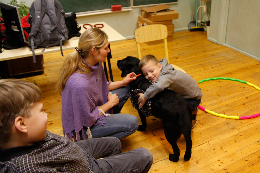 Õpetajale võib tunnis ka pai teha