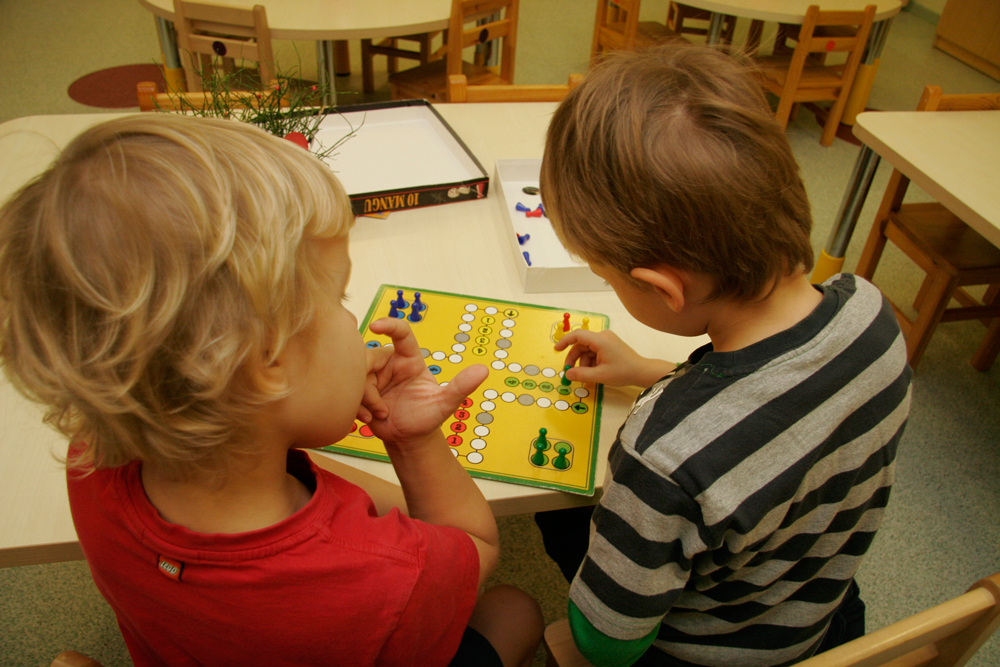 Valmis said uued vahendid lasteaialaste arengu hindamiseks