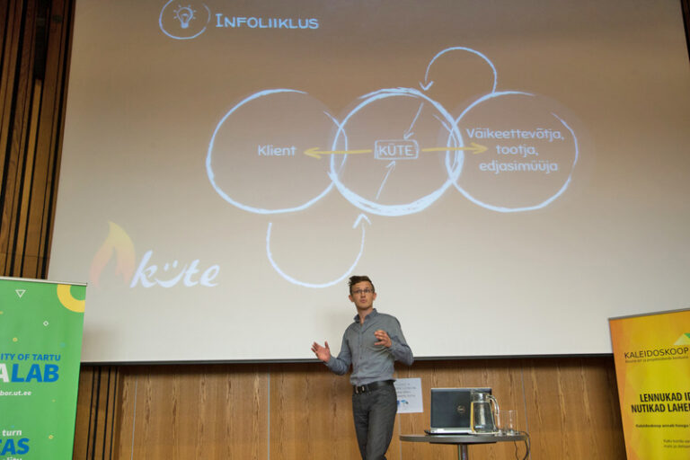 Tartu kutsehariduskeskuse meeskonna Küte esindaja Siim Pari liftikõne Kaleidoskoobil. Foto: Andres Tennus / TÜ