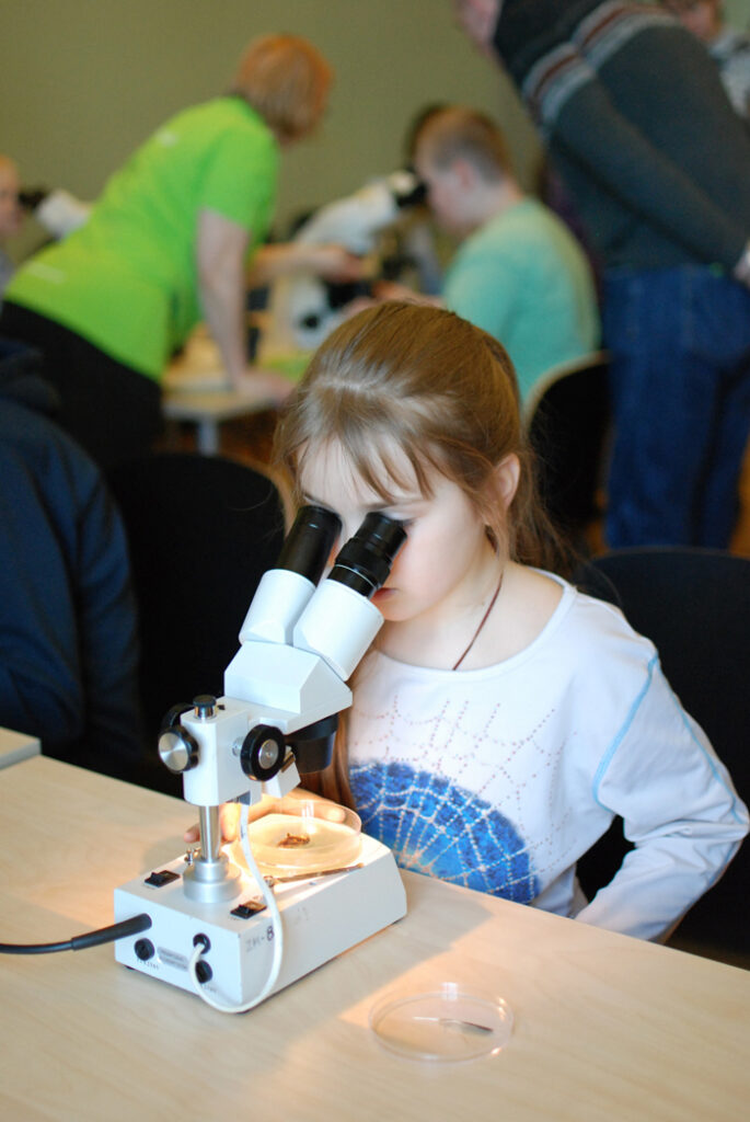 Avastusretki maapõuest kosmoseni ja tundrast troopikani