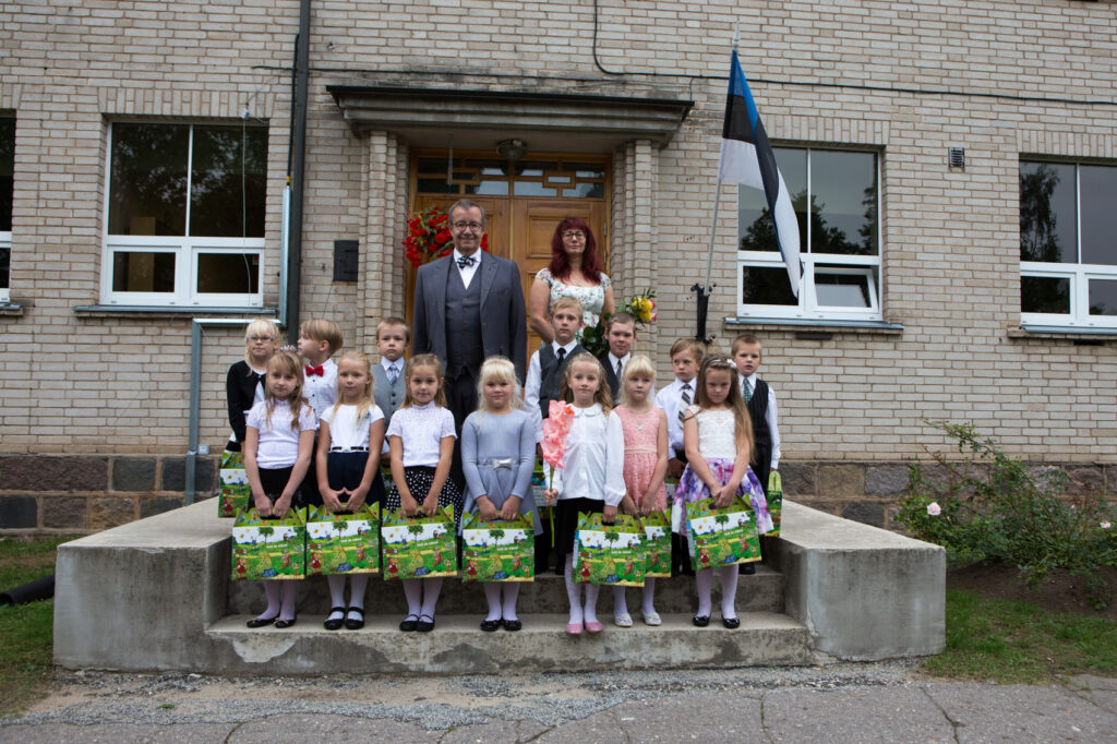 President Ilves Abja gümnaasiumis: julgus küsida teeb igaühe targemaks