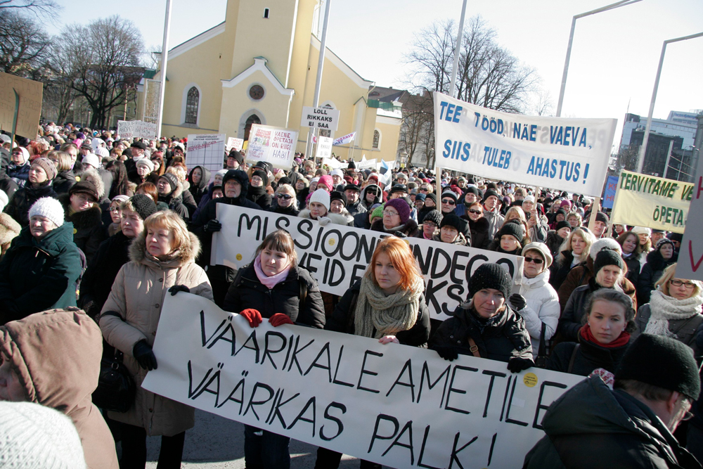 Õpetajad, päästjad ja politseinikud korraldavad homme palgatõusu toetuseks ühise meeleavalduse