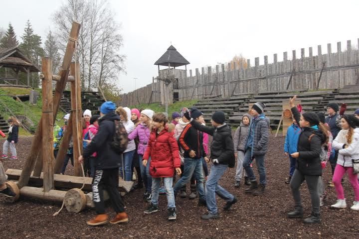 Seiklused ühendavad