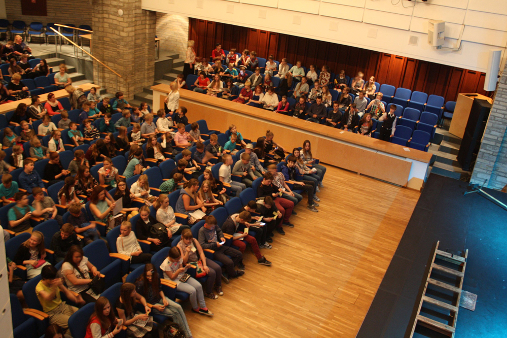 Õpetaja saab selleks palju teha, et õpilased harjuksid teatris käima