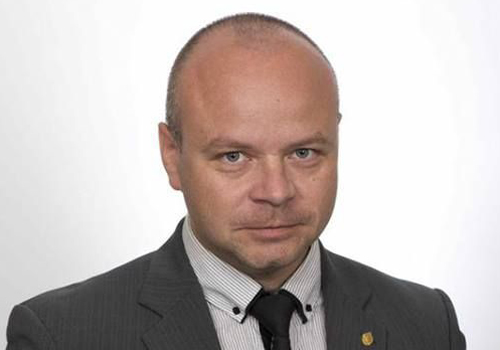 Sõda vene koolide pärast – kas juurida välja vene keel või muuta haridus efektiivseks?