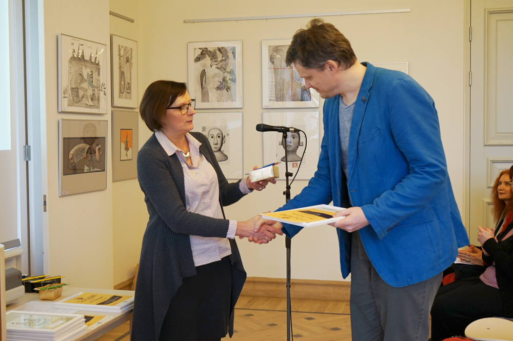 Ka kaante vahel kummitab. Vahel