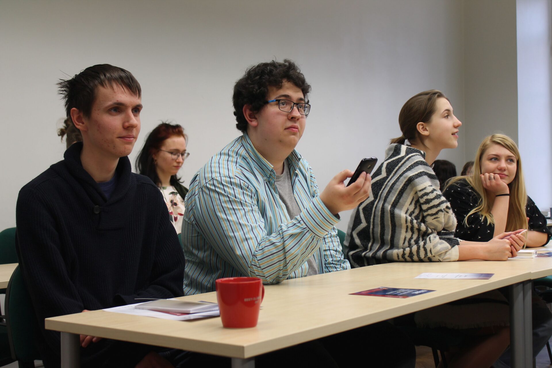 Usundiõpetuse olümpiaadil arutati, kas president peaks kirikusse minema