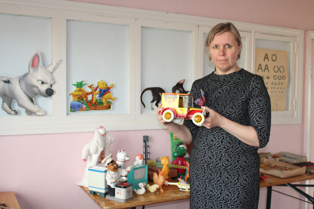 Lasteaed tegi vanadest asjadest näituse