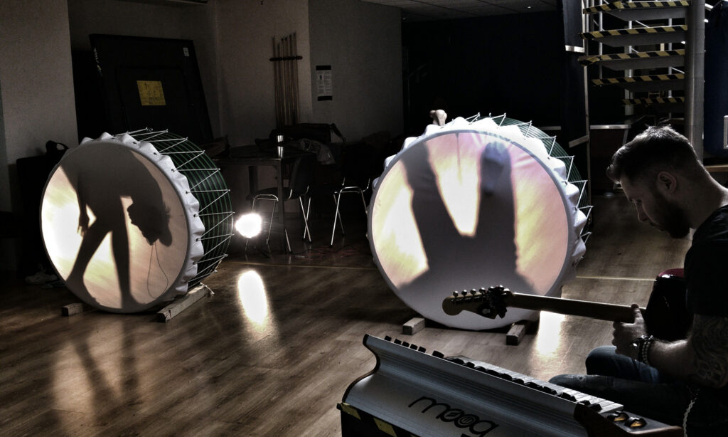 Vaba Lava teatrikeskuses küsitakse: „Kes sa oled?”