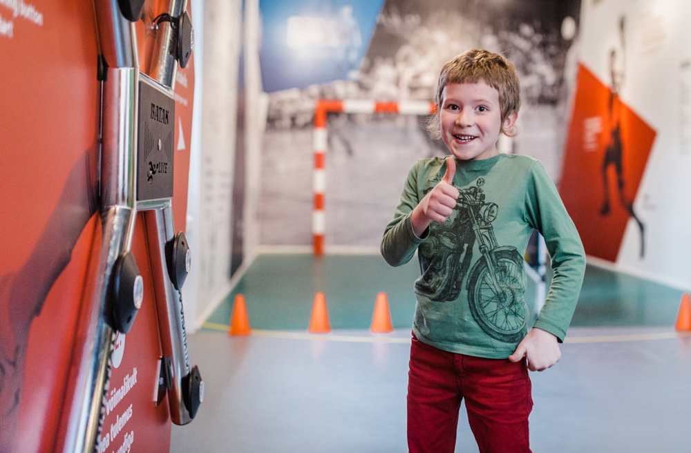 Uuenenud spordimuuseum avas suure pallimängude elamusnäituse