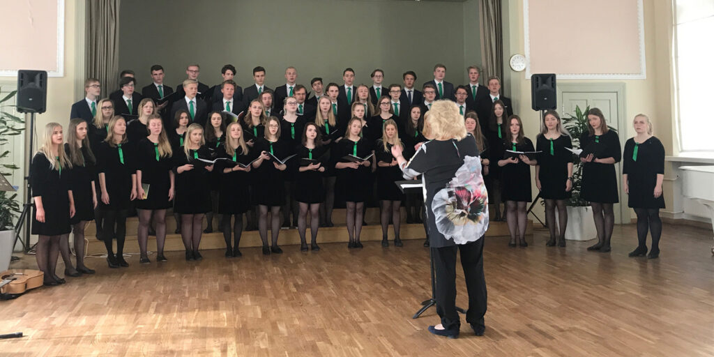 Koorieksam koolieksamiks