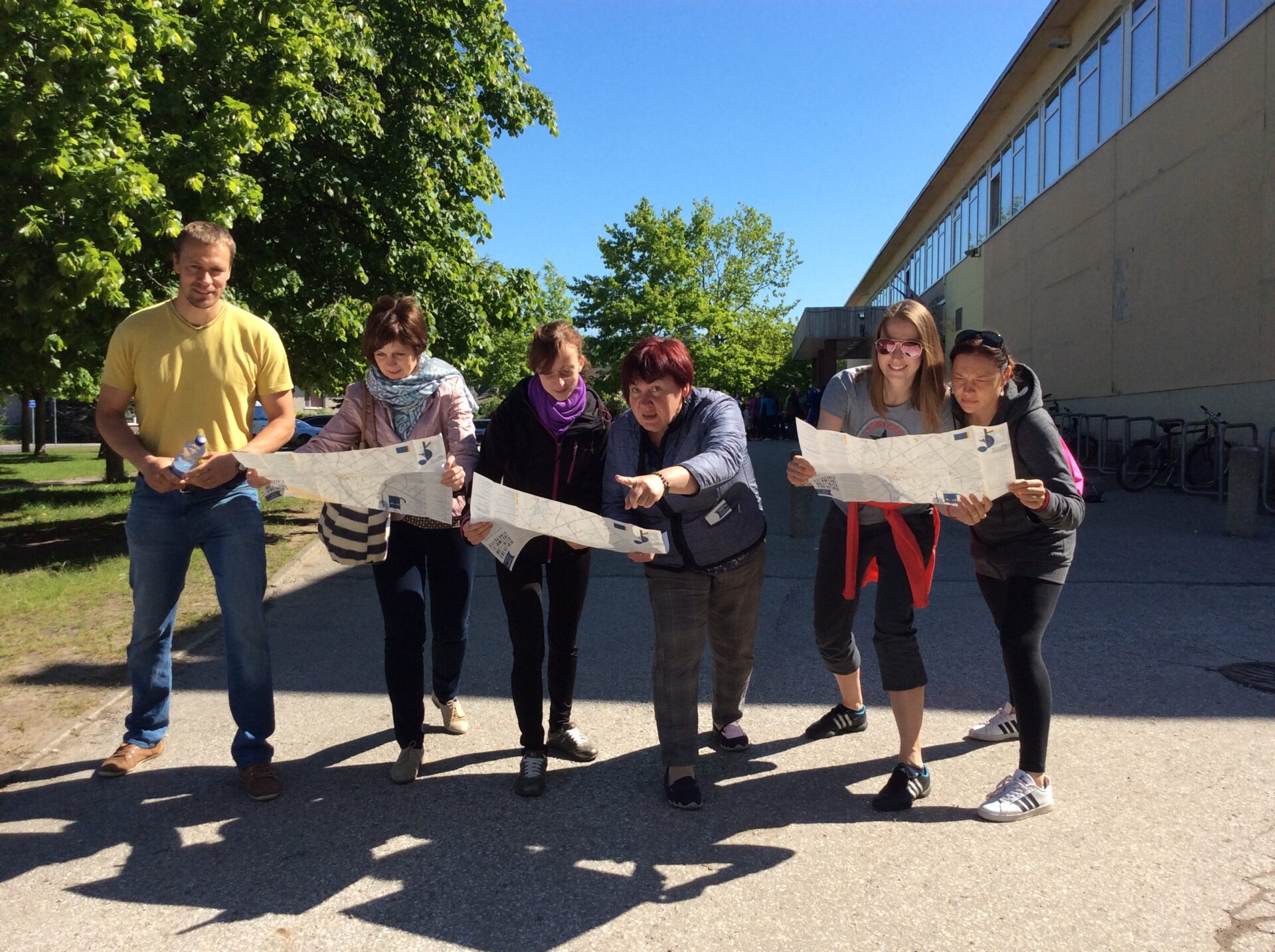 Tartu Hansa kooli õpetajad lõpetasid aasta sportlikult kirjandust uurides