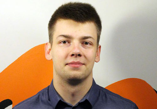 Üks tont käib mööda Eesti koole