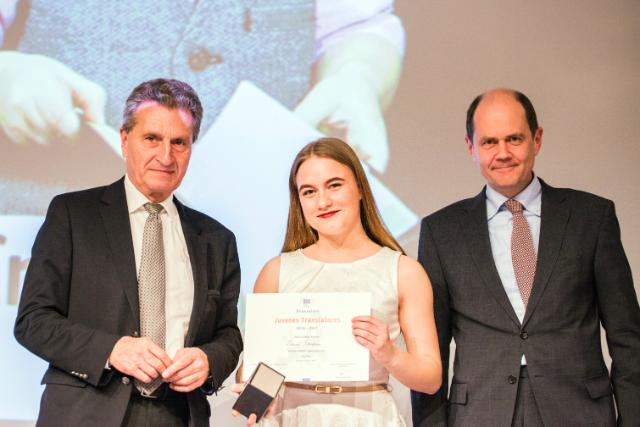 Euroopa Komisjon kutsub noori taas tõlkevõistlusele