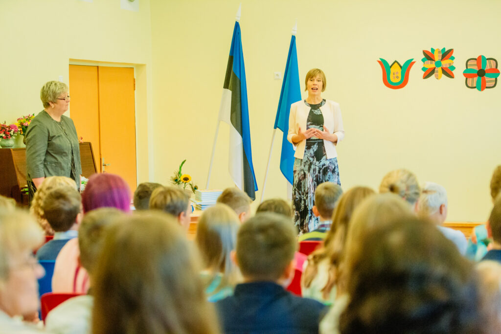 President Kaljulaid avas kooliaasta Vihasoo algkoolis-lasteaias