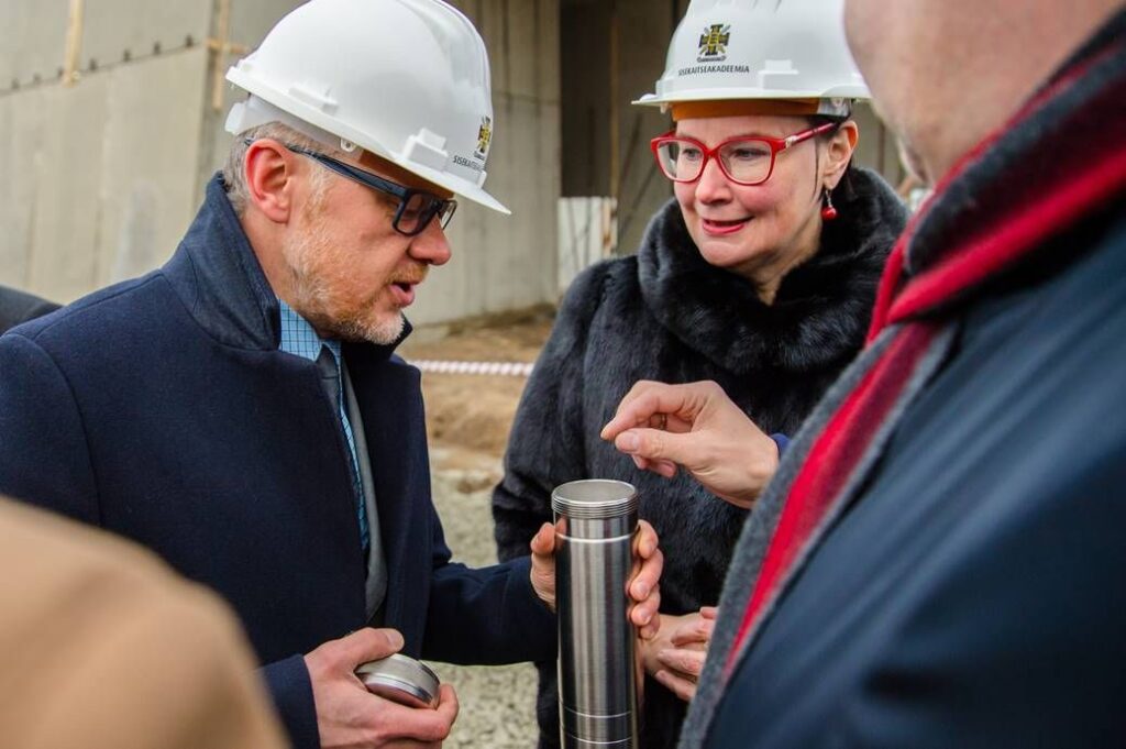 Sisekaitseakadeemia asetas uuele õppehoonele nurgakivi