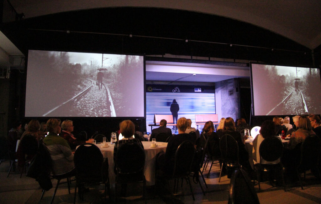 Kutsekool ja gümnaasium kui kaks paralleelset raudteed