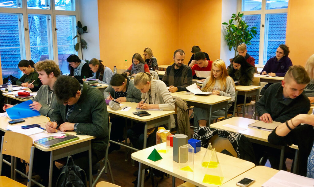 Mida Juku ei õppinud, seda peab Juhan ikkagi teadma