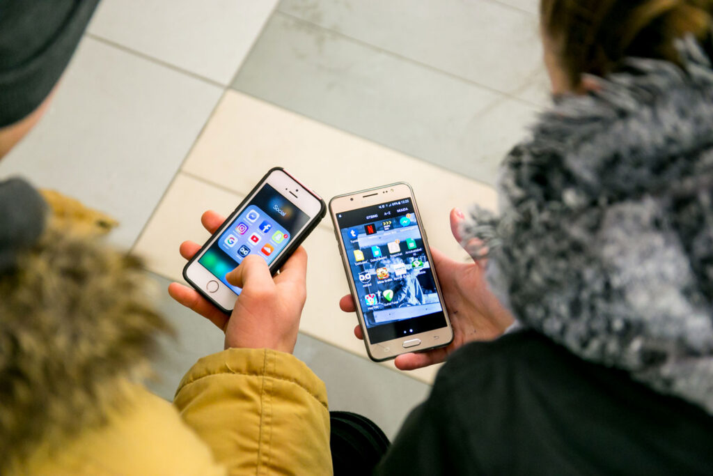 Nutiajastu nõiaring – lakkamatu guugeldamine, Kahoot ja nutialad vahetundides