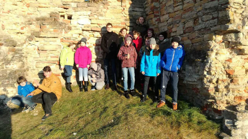 Tartu ülikoolilt koolile ja õpetajale