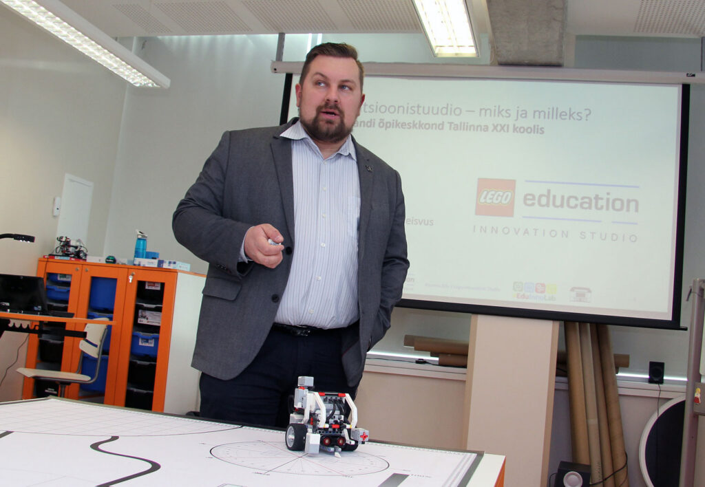 Kas õpetada või meeldida?