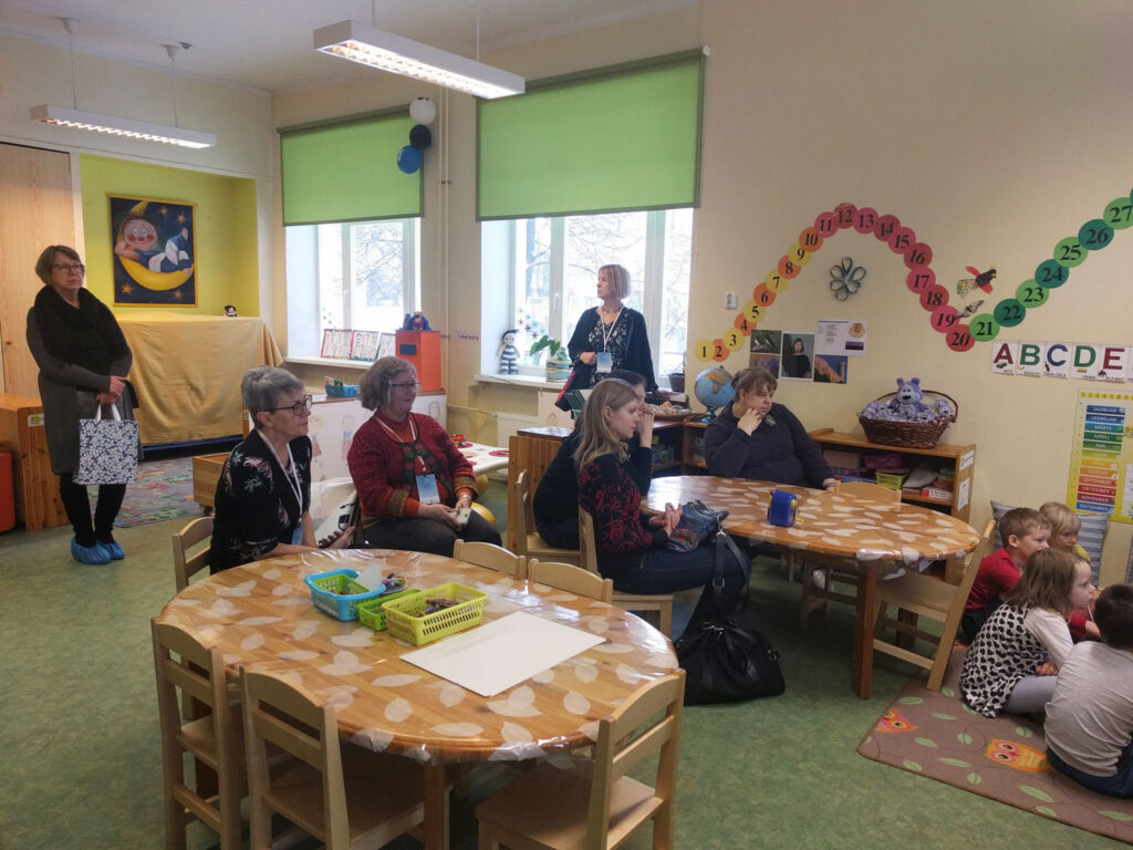 Kukeseene kuulamise kunst elab üle ilma