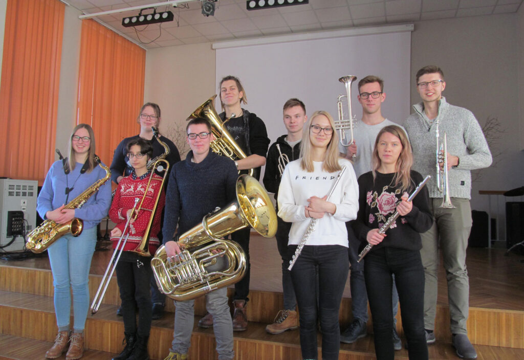 Mänguriistu on jagunud parmupillist klaverini