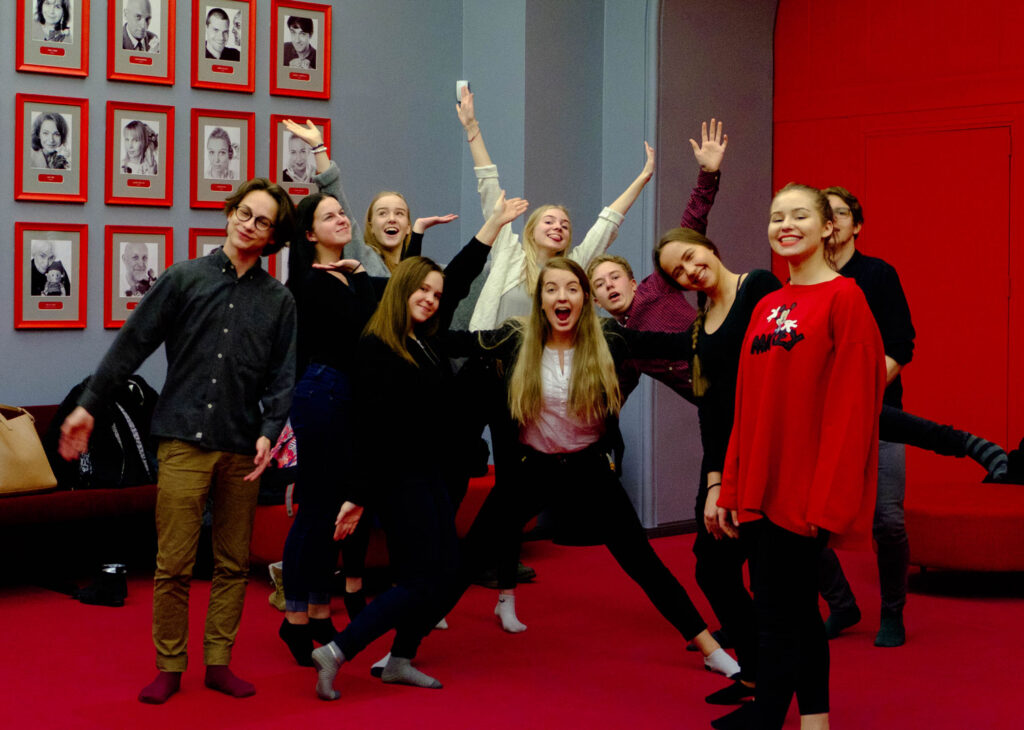 Noored NUKU teatris – nii saalis kui ka laval!