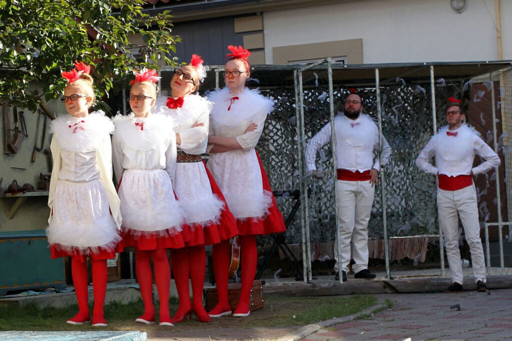 Lõpeta õppeaasta koos Teatribussiga