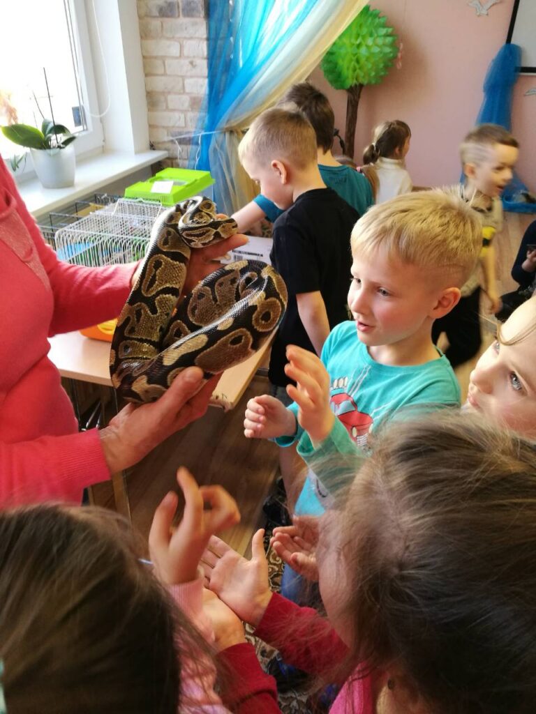 Tallinna Mustakivi lasteaia lemmikloomapäev pakkus toredaid elamusi