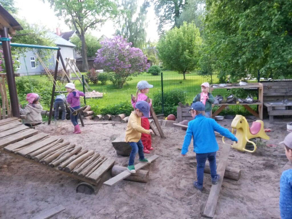 Alusharidus –  kas alus haridusteele? Esimene osa: Kuidas lasteaias õpetada?