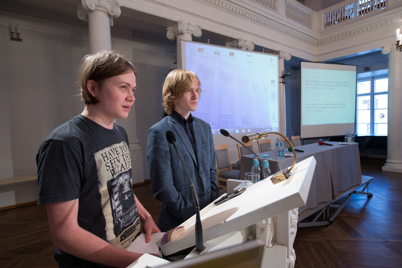 Rahvusvaheliste olümpiaadide kuldmedalist: iga kool saab võimaldada andekal iseseisvalt õppida