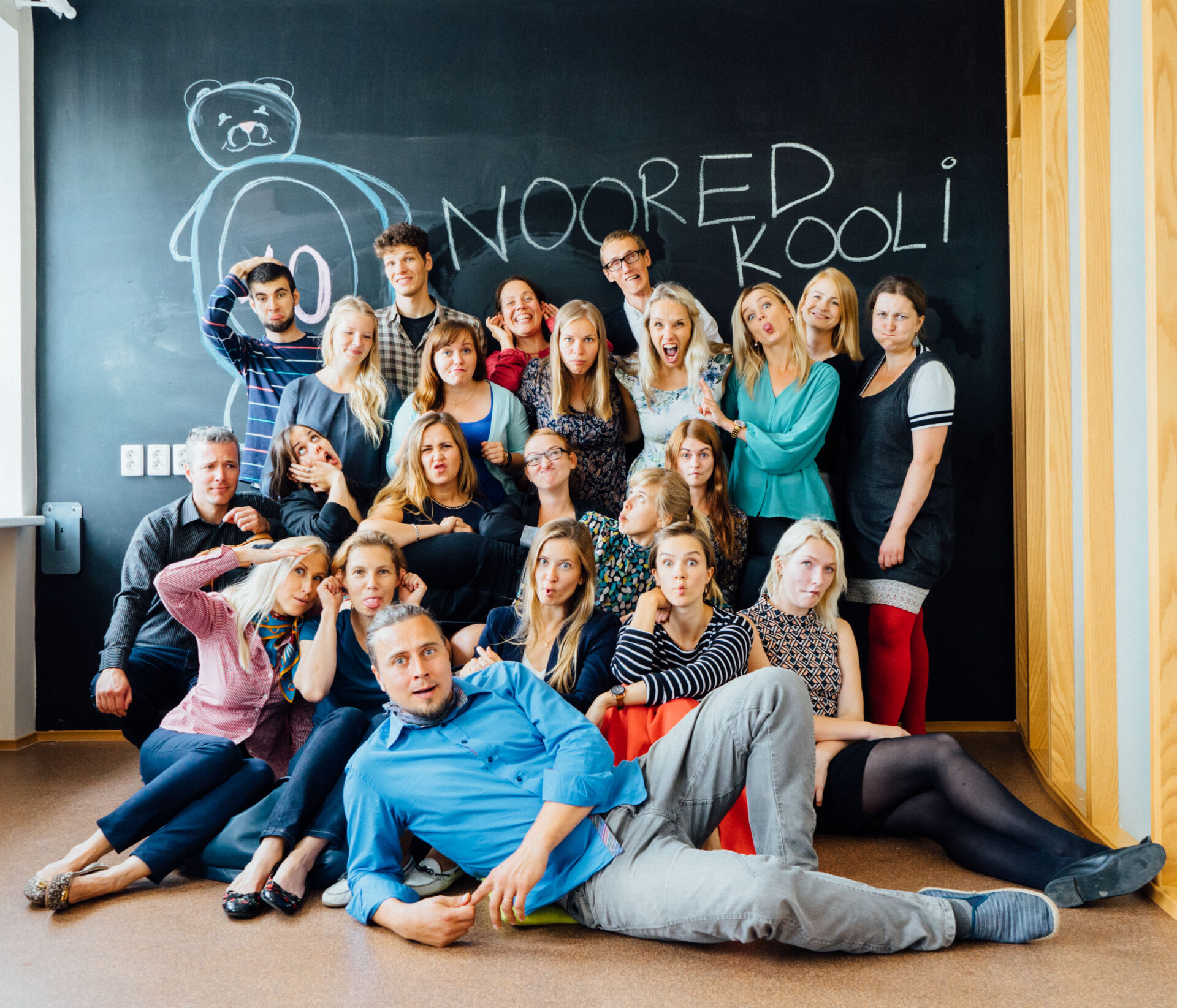 Noored õpetajad kirjutasid oma kogemustest raamatu