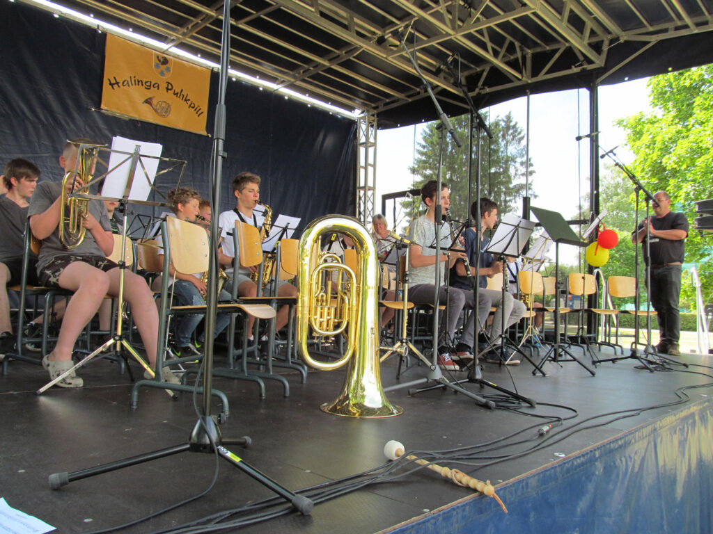 Lootus püsib, et puhkpillimäng kestab