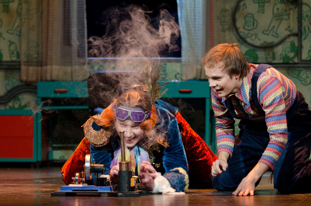 Rahvusooper tuleb külla!