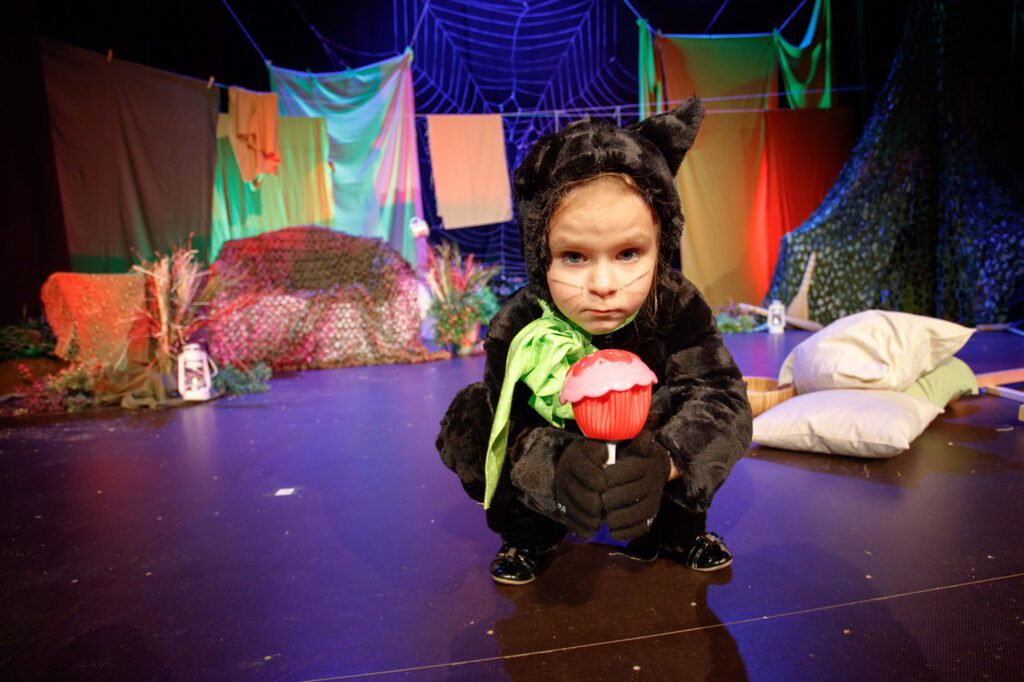 REKY kutsub vaatama komöödiat ja tõelist jõululugu