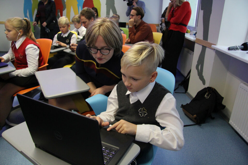 Päikesesüsteemi teema digiõpikus