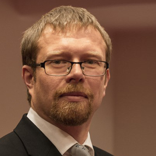 Palga külmutamine viib streigini