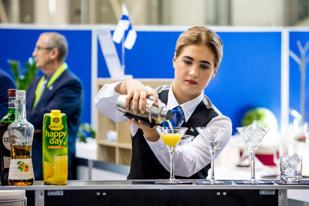 Meistrid tulid koju medalitega